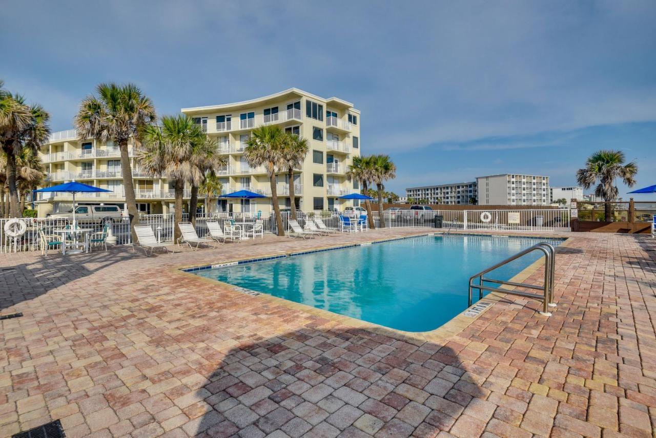 Apartment Cozy Florida Getaway With Pool Access And Ocean Views!